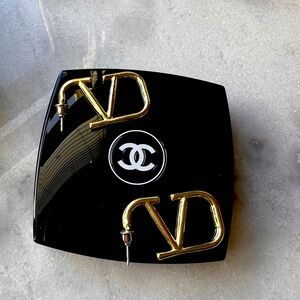 Beautiful and perfect stainless steel earrings